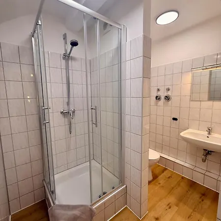 Stilvolles Studio-apartment In Zentrumsnaehe Appartamento